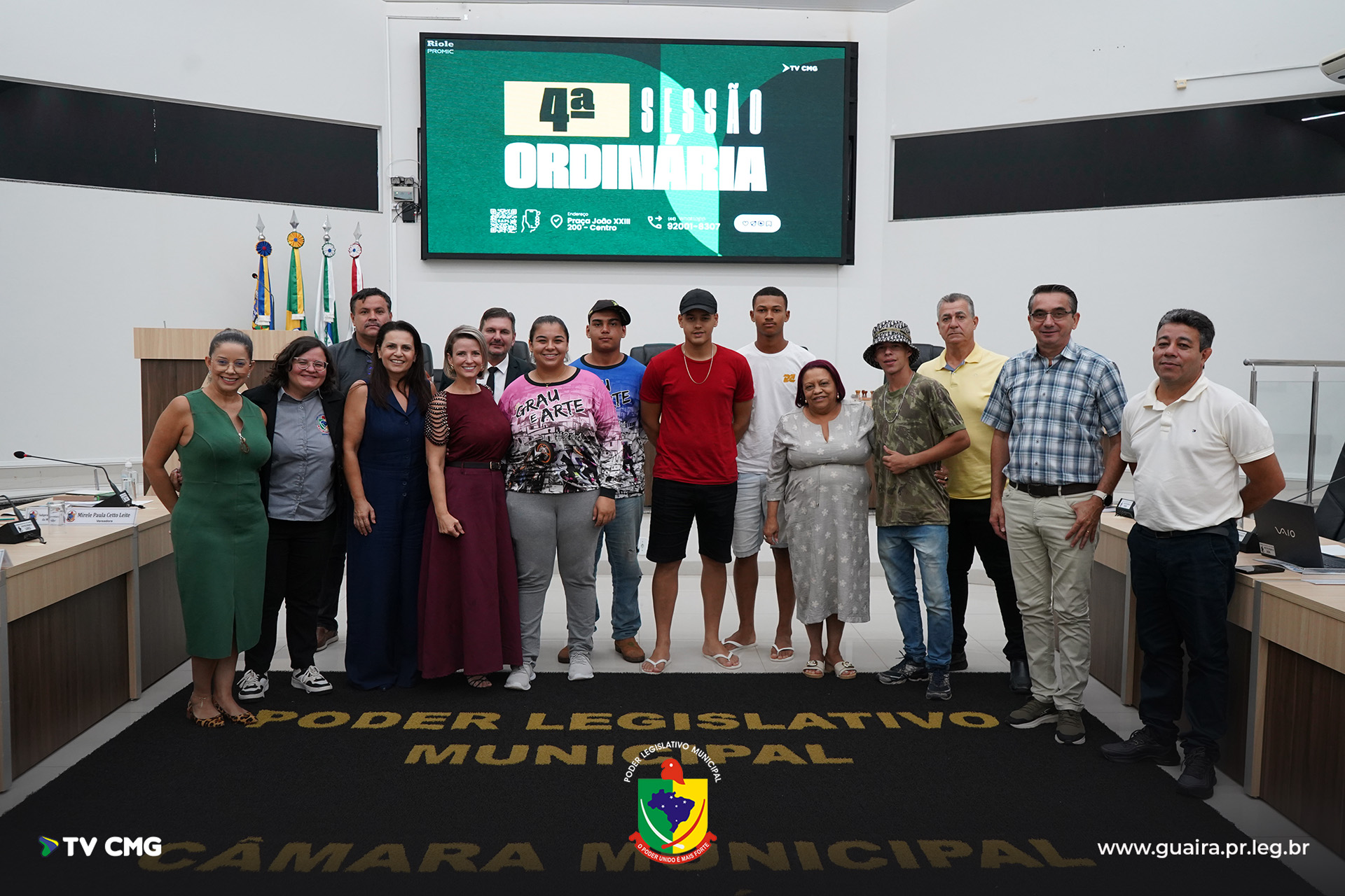 4ª SESSÃO ORDINÁRIA REJEITA VETO, APROVA PROJETOS POR UNANIMIDADE E REQUERIMENTOS COM VOTOS CONTRÁRIOS