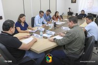 COMISSÕES APRECIAM PROJETOS RELACIONADOS À EDUCAÇÃO E AO DESENVOLVIMENTO ECONÔMICO