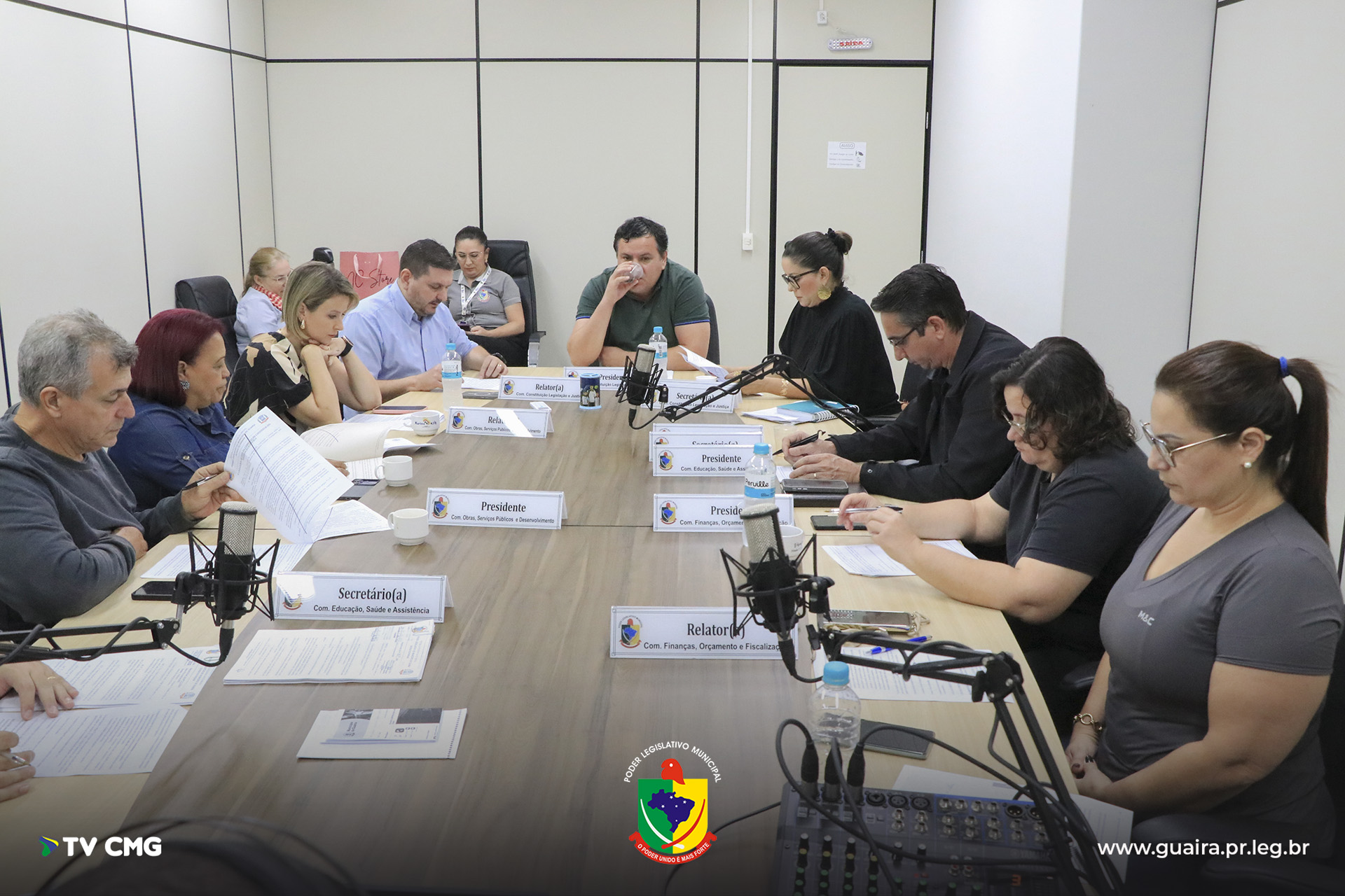 COMISSÕES PERMANENTES REALIZAM REUNIÃO CONJUNTA PARA DISCUTIR PROJETOS