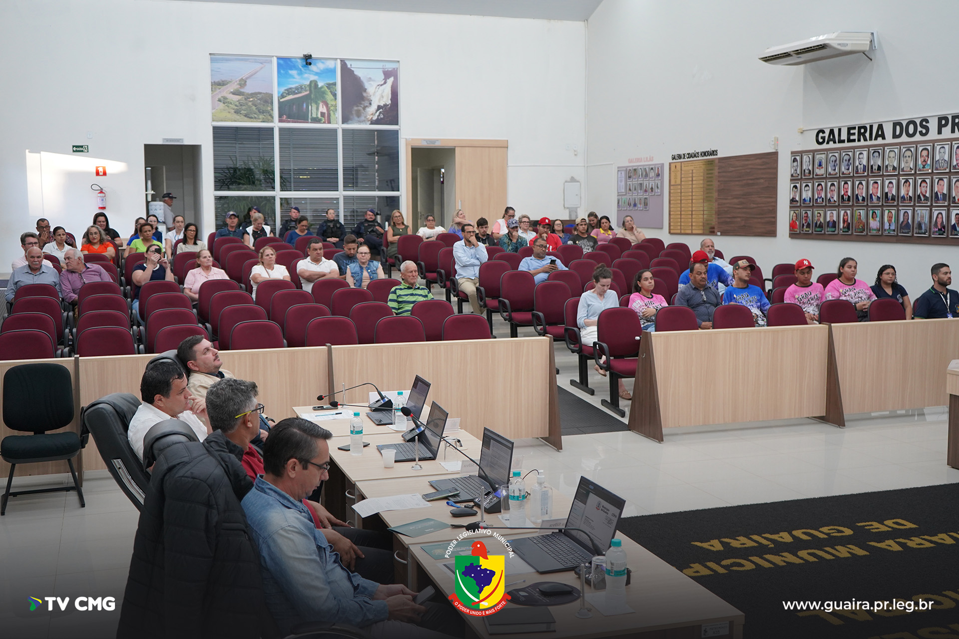 SESSÃO ATRAI PÚBLICO EXPRESSIVO COM PAUTAS SOBRE ÉTICA PARLAMENTAR E APOIO A MOTOCICLISTAS