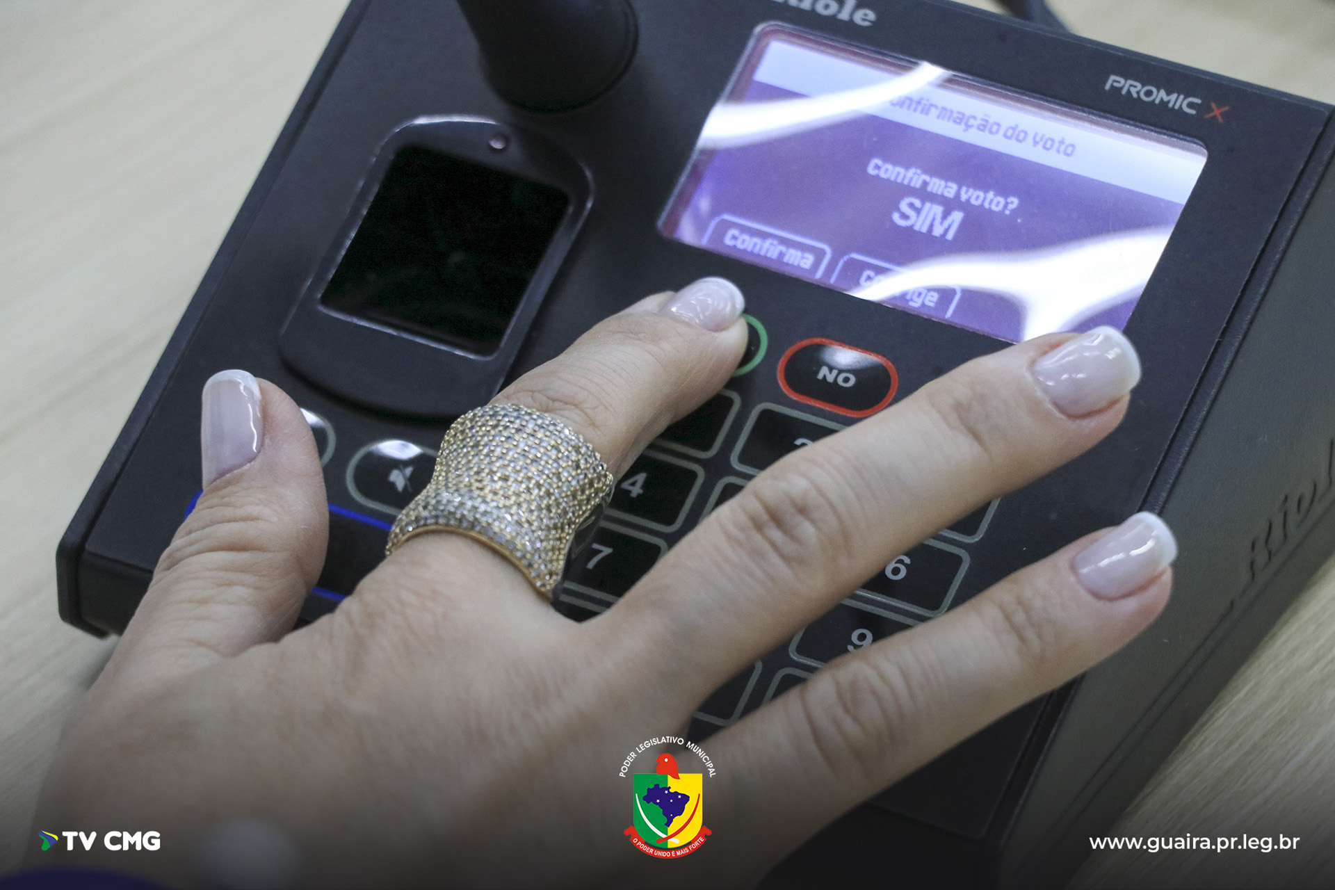 VEREADORES APROVAM PROJETOS EM SESSÃO EXTRAORDINÁRIA